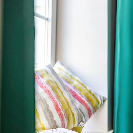 Stylish In The Heart Of The City. Apartamento Varsóvia